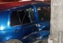 У Луцьку троє п'яних молодиків на авто влетіли в електроопору