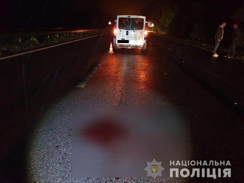 На Рівненщині підлітка збили одразу два авто
