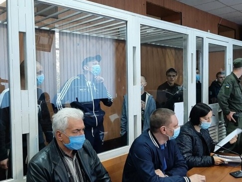 На Одещині семеро ув'язнених порізали собі вени під час суду