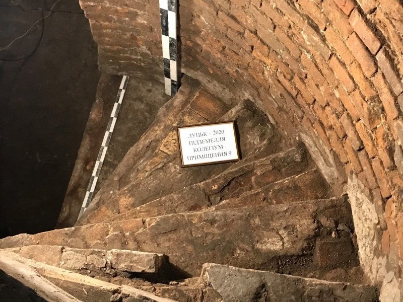 У підземеллях Луцька виявили гвинтові сходи 17 століття
