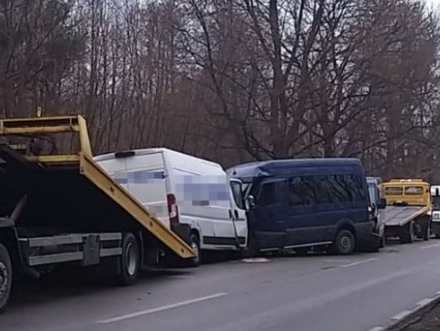 У потрійній аварії в Польщі загинув українець