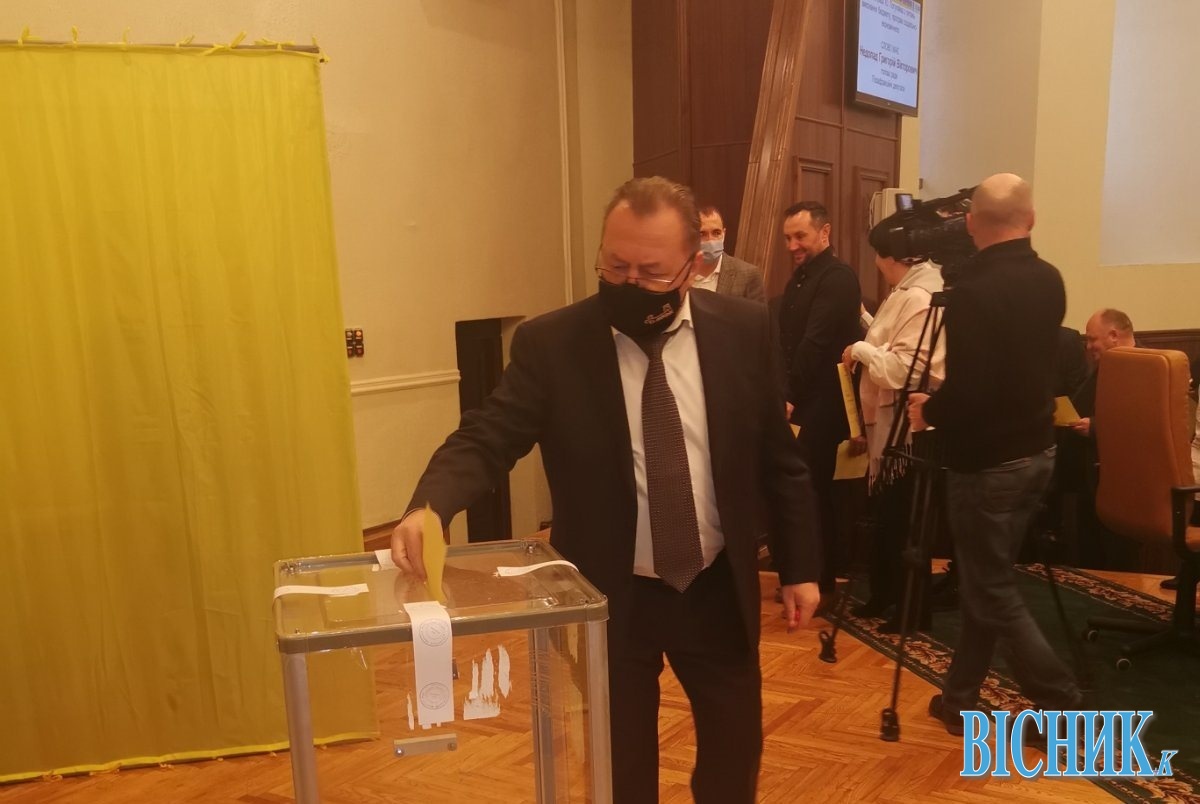 Депутати Волинської облради проголосували за «прощання» з Погуляйком