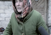 На Львівщині 75-річна жінка змушена жити у хліві з коровами