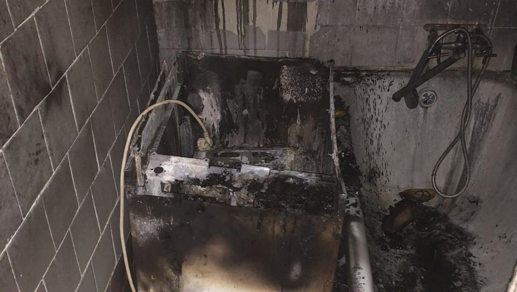 На Волині в квартирі 87-річної жінки загорілася пральна машина