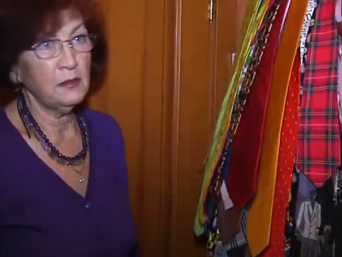 Стоматологиня з Житомира 10 років колекціонує краватки
