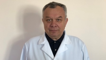 У Львові лікар помер на роботі у власному кабінеті