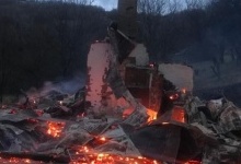 На Львівщині у власному будинку заживо згоріла жінка