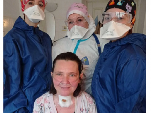 Були уражені 90 відсотків легень: у Львові медики врятували матір шести дітей