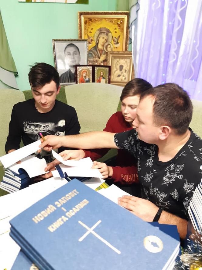 Священник розповів про найбільшу в Україні онлайн-парафію, усиновлених хлопчиків і Різдво