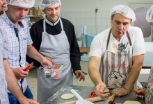 На Чернігівщині монахи випікають хліб за 36-ти рецептами