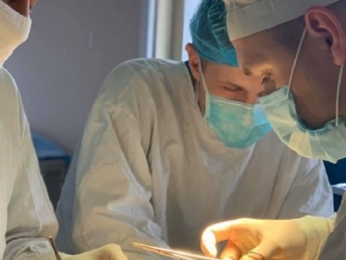 На Волині хірурги врятували чоловіку ногу від ампутації