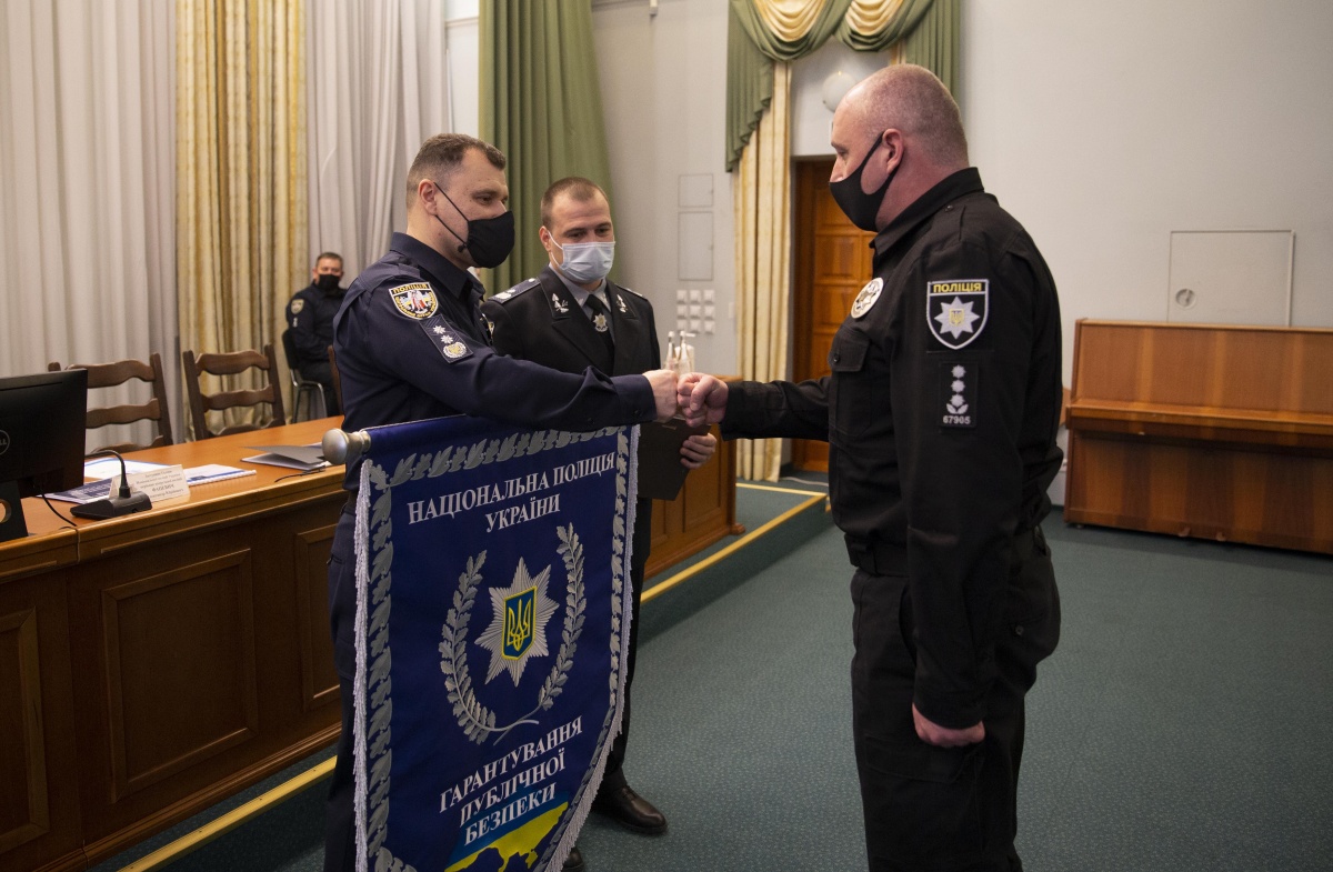Волинські поліцейські отримали ключі від нових службових авто