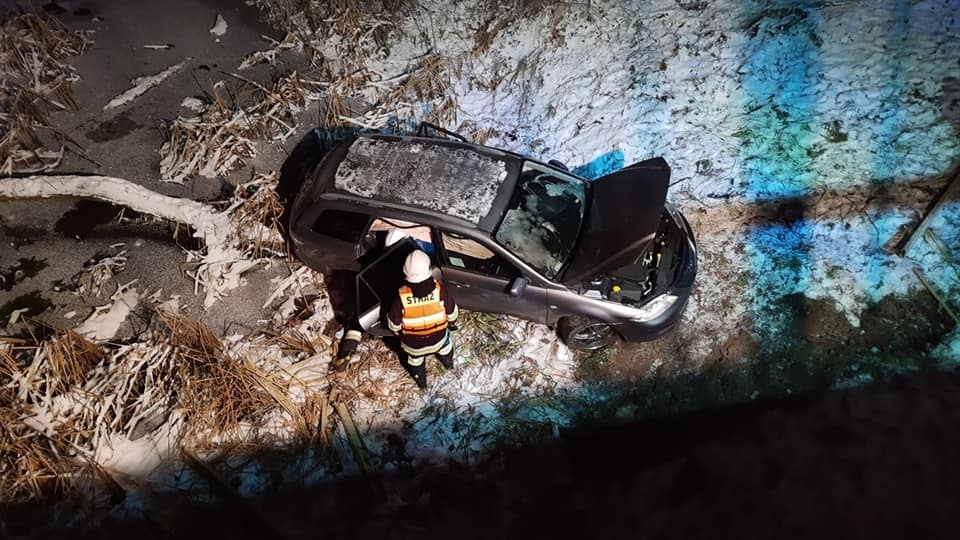У Польщі авто під кермуванням 29-річного українця злетіло у річку