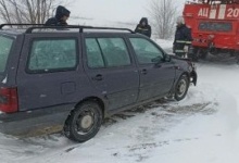 На Волині рятувальники звільнили зі снігових заметів 42 автівки