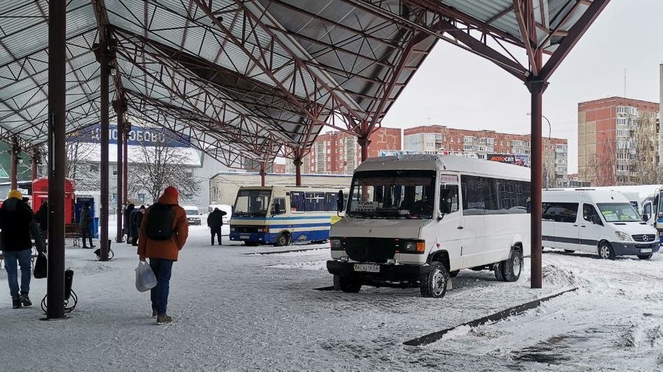 На автостанції у Луцьку скасували 60% рейсів