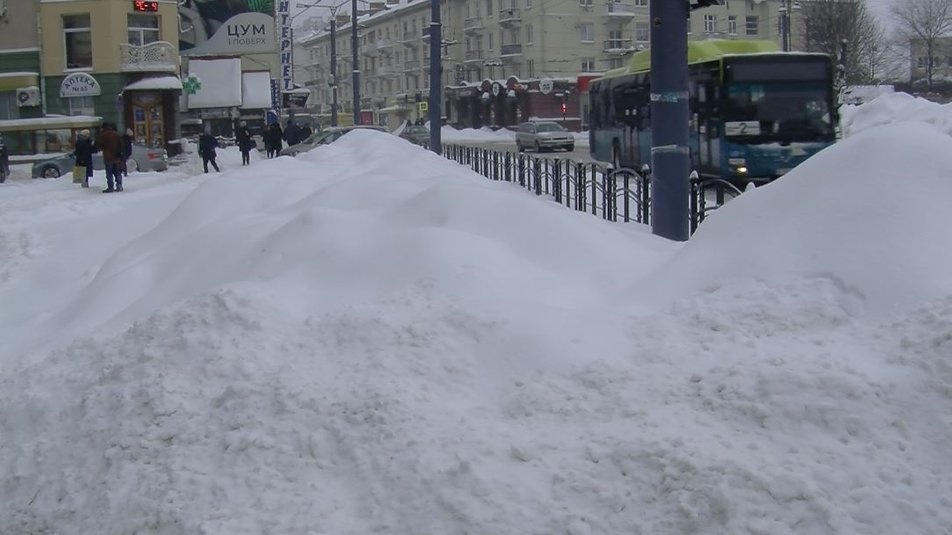 Скільки грошей витратять на прибирання снігу у Луцьку