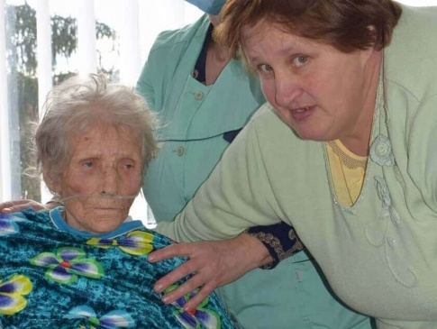 На Волині дивом врятували 97-річну жінку, яка надихалась чадним газом