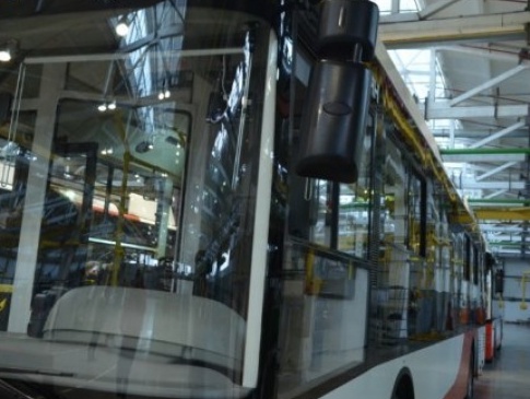 Луцьк отримав 4 нові тролейбуси з підйомниками для людей з інвалідністю