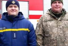 На Волині пожежник та військовий двічі врятували життя жінці