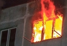 У Луцьку горіла квартира: евакуювали 10 людей