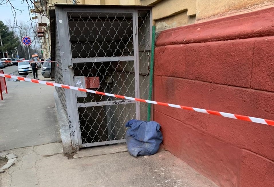 В Одесі біля школи у мішку знайшли тіло жінки