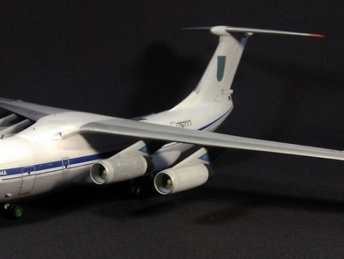 Лучанин створив модель збитого над Луганськом літака