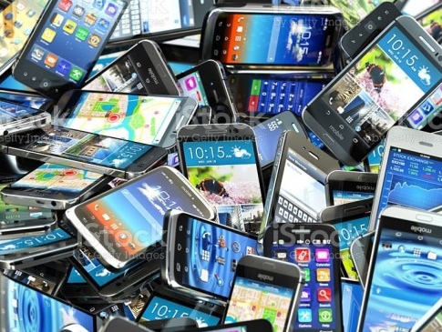 В Україні хочуть заблокувати усі «сірі» смартфони
