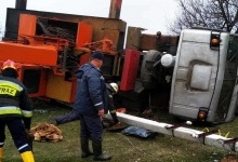 На Чернігівщині електроопора розчавила водія автокрану