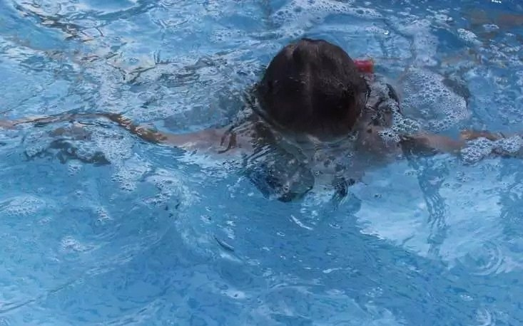В Італії у басейні потонув 3-річний малюк з України