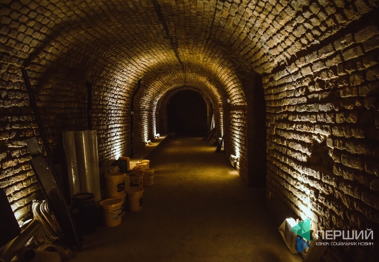 Ходами можна перейти з 18 у 15 століття: у Луцьку відкриють найбільше в Україні історичне підземелля