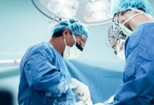 На Волині хірурги прооперували чоловікові дві ноги без наркозу і анестезії