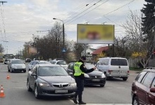 У Луцьку авто збило жінку на переході