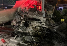 У Києві п’яний водій влетів у дерево, загинула 18-річна пасажирка