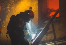 У Києві в пожежі заживо згоріли двоє людей