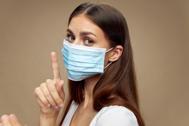 Коронавірус мутує: відчуваєте брак повітря – негайно в лікарню