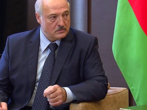 Лукашенко пригрозив світовою війною