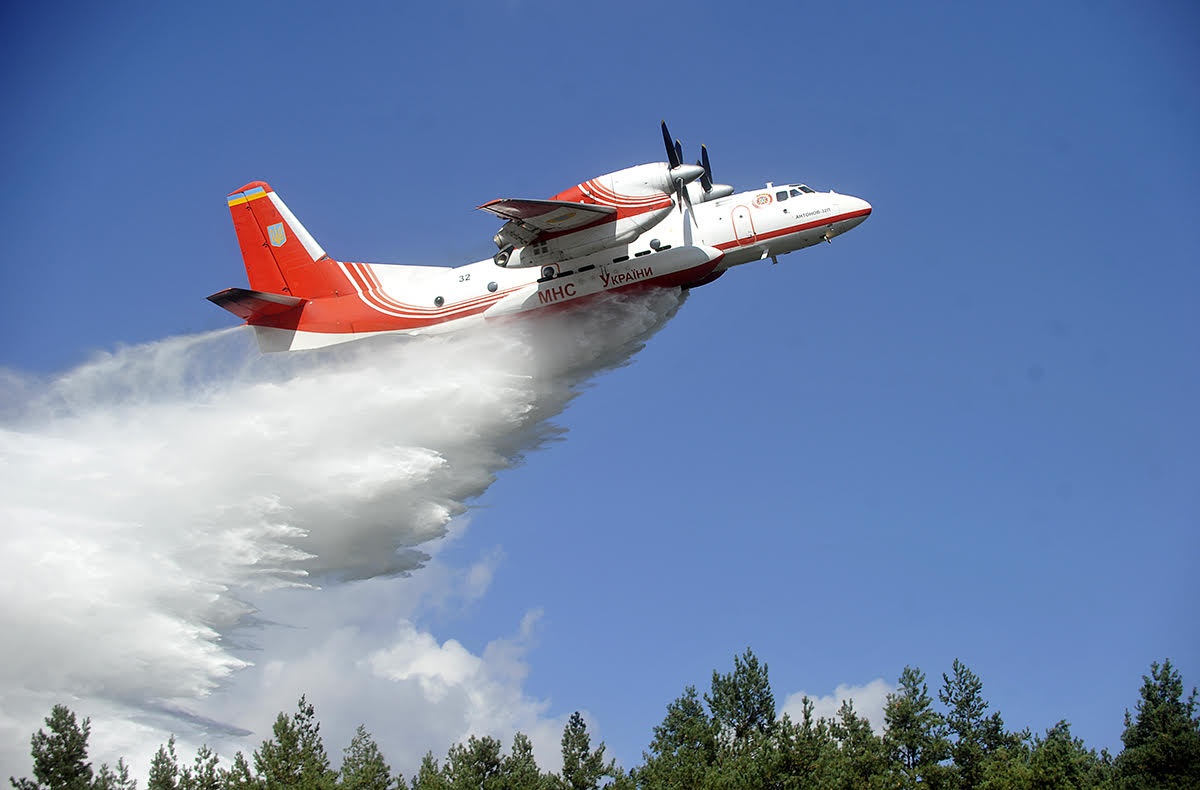 В Україні з'явиться спеціальний літак для гасіння пожеж