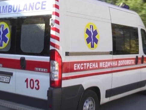 У Луцьку поліцейські провели серцево-легеневу реанімацію 30-річному чоловіку