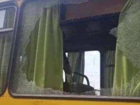 У Дніпрі розстріляли маршрутку з пасажирами