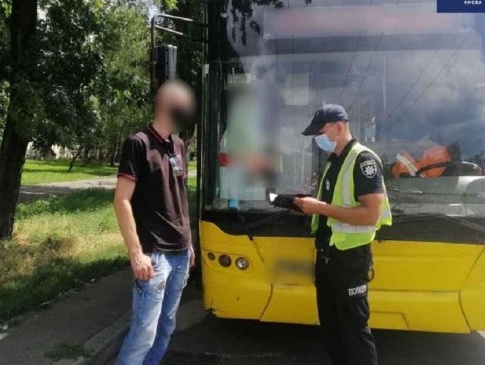 У столиці водій тролейбуса у стані наркосп'яніння возив пасажирів
