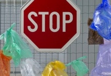 Українців штрафуватимуть за пластикові пакети