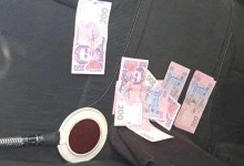 На Рівненщині п'яний водій закидав грошима авто патрульних