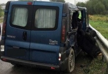 На Рівненщині мікроавтобус влетів у відбійник: є загиблі