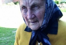 88-річна мешканка Рівненщини розповіла, як фото сім’ї врятувало її батька на війні
