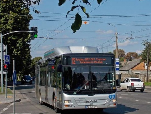 У Луцьку на 12 маршрут вийшли нові автобуси