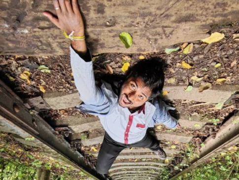 Блогер з Індії сфотографувався у «Тунелі кохання» на Рівненщині