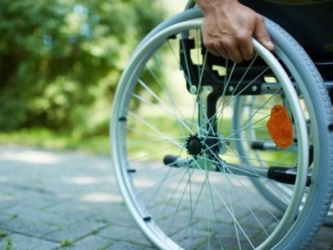 У Луцьку людям з інвалідністю виплатять матеріальну допомогу