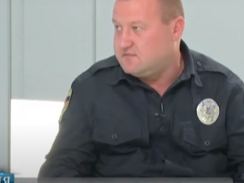 Наркотики у Луцьку продавав поліцейський, який боровся із закладчиками