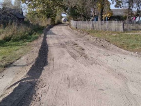 У селі на Волині почали ремонтувати дорогу
