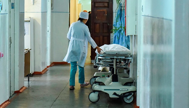 У Львові в лікарні від коронавірусу померла багатодітна мати